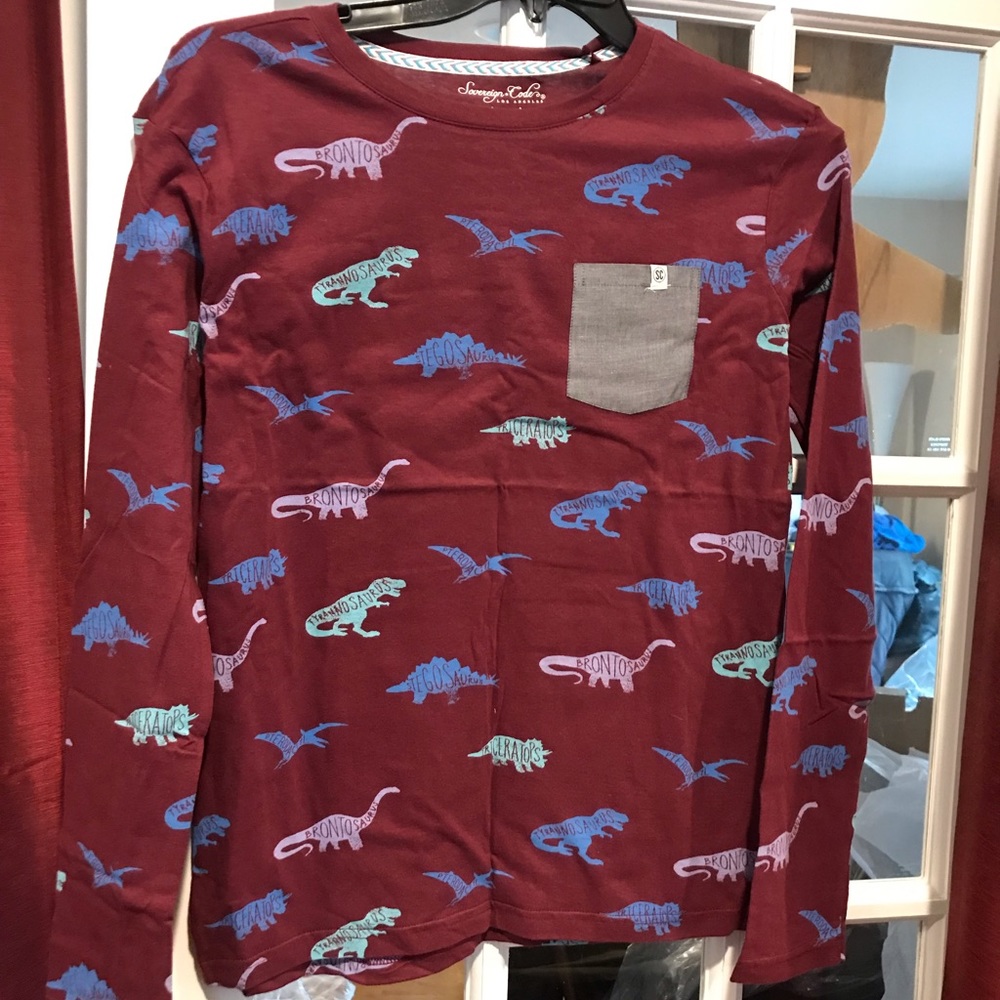 Sovereign code pajama top